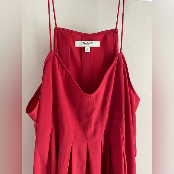 Madewell - Red Pleated Trapeze Tank - Size 2 - EUC! - Picture 2 of 5